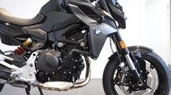 F 900 R 5548669