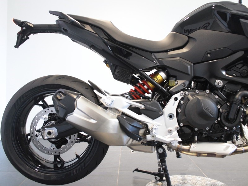  F 900 R 5548667