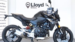 F 900 R 5548648