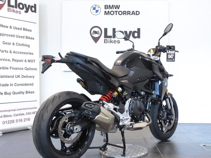  F 900 R 5548655
