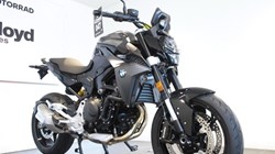 F 900 R 5548663