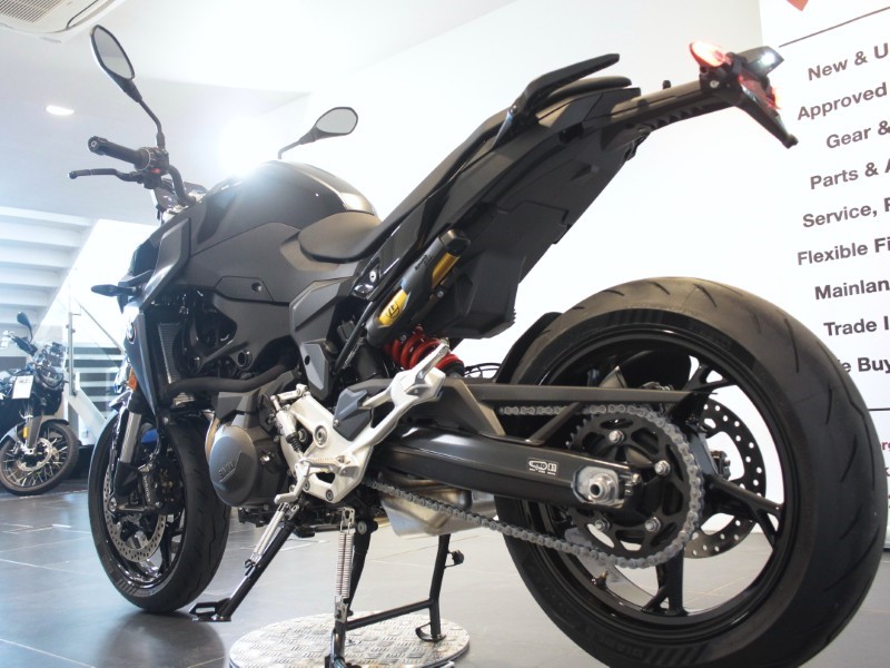  F 900 R 5548665