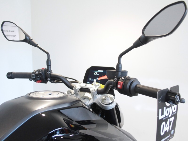  F 900 R 5548661