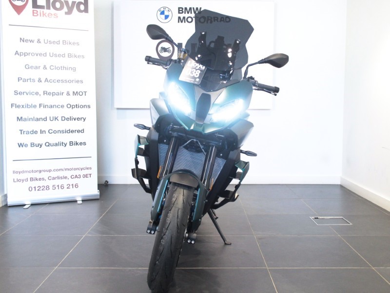  M 1000 XR 5619464
