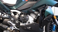 M 1000 XR 5619480