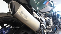 M 1000 XR 5619483