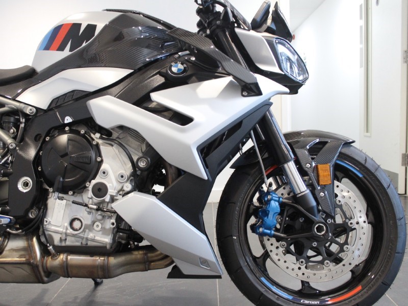 M 1000 R Competition Pack 5629335