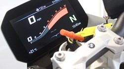 F 900 R 5625239