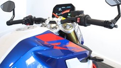 F 900 R 5625241