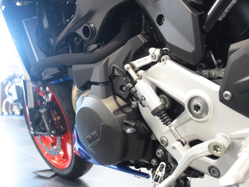  F 900 R 5625250
