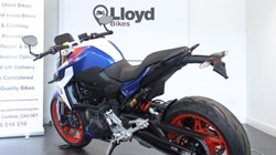 F 900 R 5625233