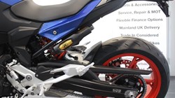 F 900 R 5625248