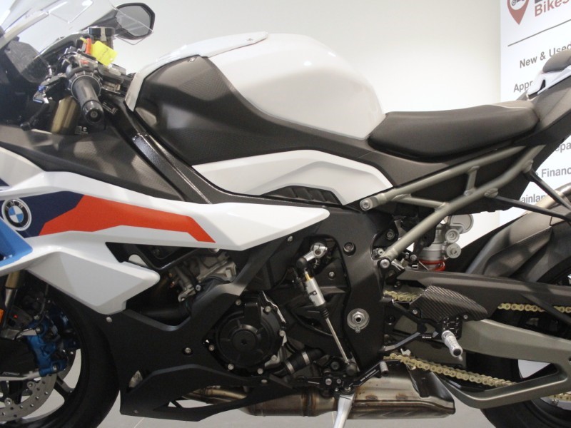  S 1000 RR Sport with M Pack 5915900