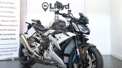 M 1000 R 5971358