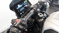 M 1000 R 5971367