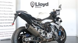 M 1000 R 5971364