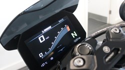 M 1000 R 5971368
