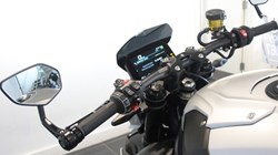 M 1000 R 5971366