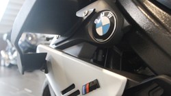 M 1000 R 5971380