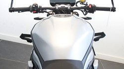 M 1000 R 5971369