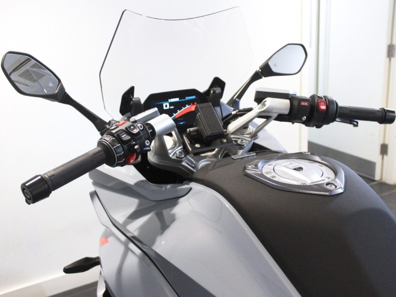 R 1300 RS SE 5993043