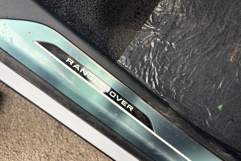  LAND ROVER RANGE ROVER 3.0 P460e HSE 4dr Auto 5202094