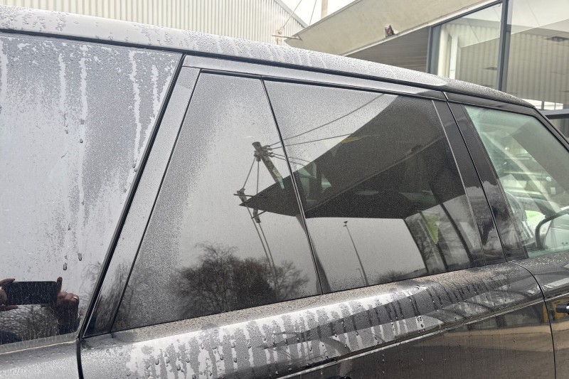  LAND ROVER RANGE ROVER 3.0 P460e HSE 4dr Auto 5202107