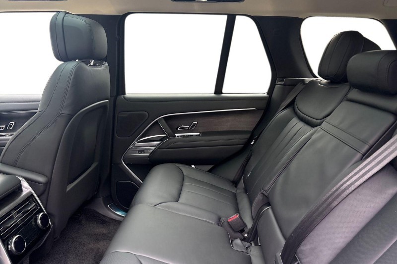  LAND ROVER RANGE ROVER 3.0 P460e HSE 4dr Auto 5202057