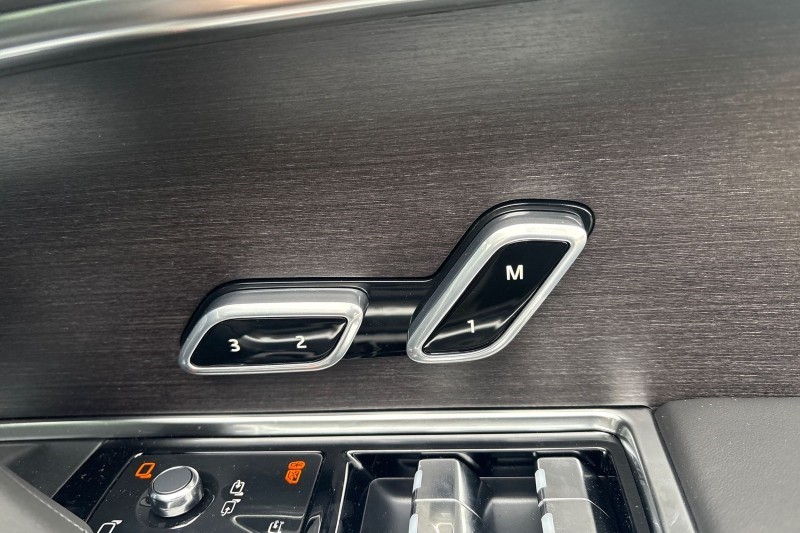  LAND ROVER RANGE ROVER 3.0 P460e HSE 4dr Auto 5202077