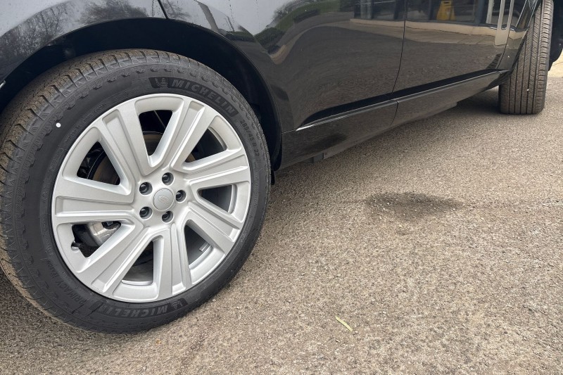  LAND ROVER RANGE ROVER 3.0 P460e HSE 4dr Auto 5202104