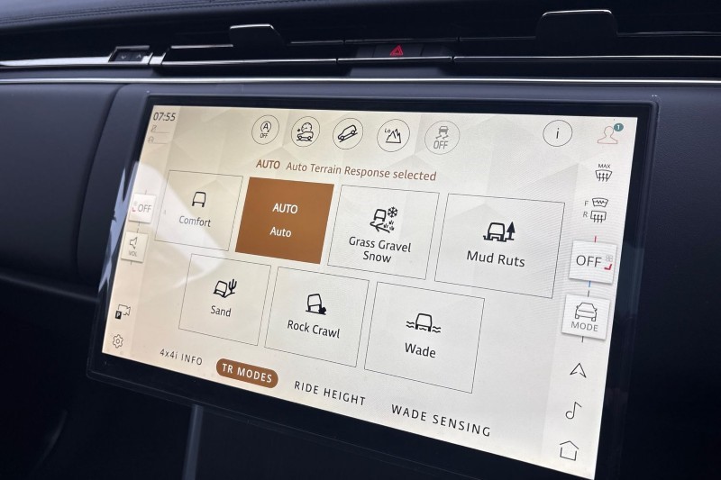  LAND ROVER RANGE ROVER 3.0 P460e HSE 4dr Auto 5202092