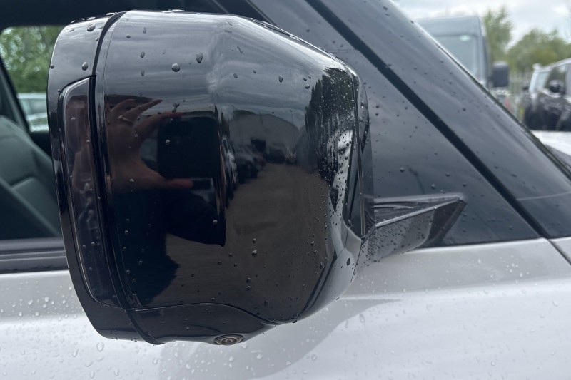  LAND ROVER DEFENDER 3.0 D350 X-Dynamic HSE 90 5dr Auto 5340072