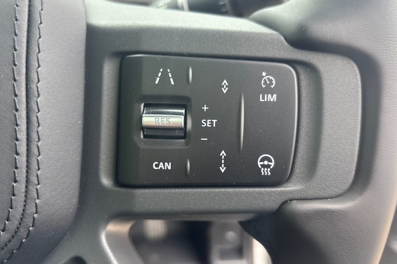  LAND ROVER DEFENDER 3.0 D350 X-Dynamic HSE 90 5dr Auto 5340048