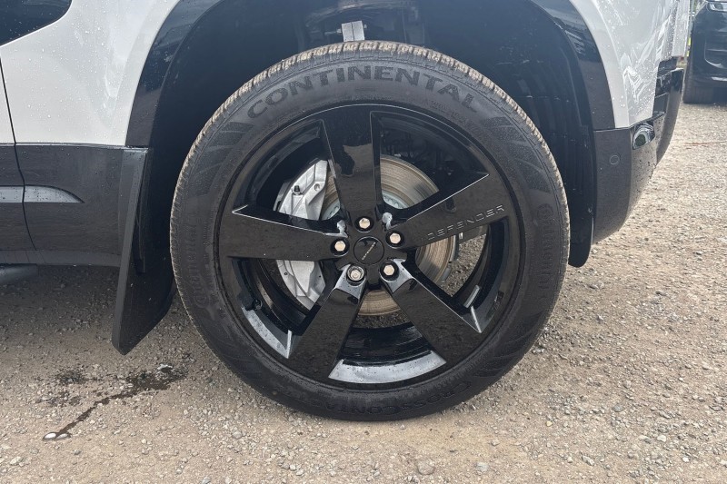  LAND ROVER DEFENDER 3.0 D350 X-Dynamic HSE 90 5dr Auto 5340027