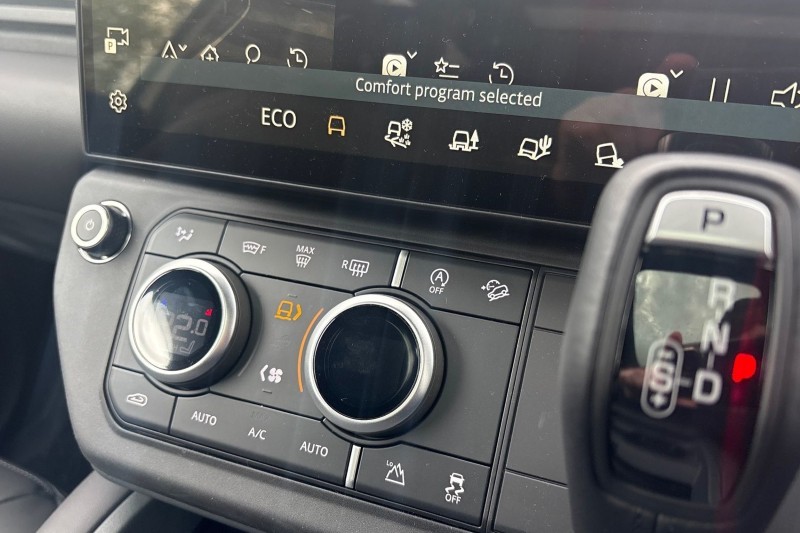  LAND ROVER DEFENDER 3.0 D350 X-Dynamic HSE 90 5dr Auto 5340058