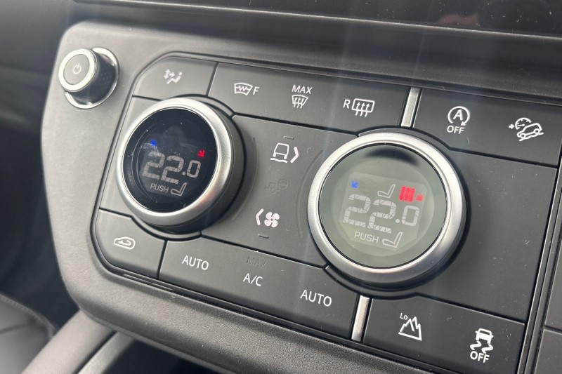  LAND ROVER DEFENDER 3.0 D350 X-Dynamic HSE 90 5dr Auto 5340055