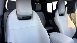 LAND ROVER DEFENDER 4.4 P635 Octa 110 5dr Auto 4690858