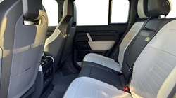 LAND ROVER DEFENDER 4.4 P635 Octa 110 5dr Auto 4690835