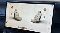 LAND ROVER DEFENDER 4.4 P635 Octa 110 5dr Auto 4690842