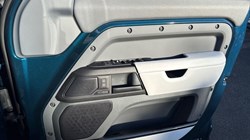 LAND ROVER DEFENDER 4.4 P635 Octa 110 5dr Auto 4690854