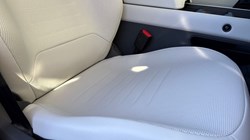 LAND ROVER DEFENDER 4.4 P635 Octa 110 5dr Auto 4690857