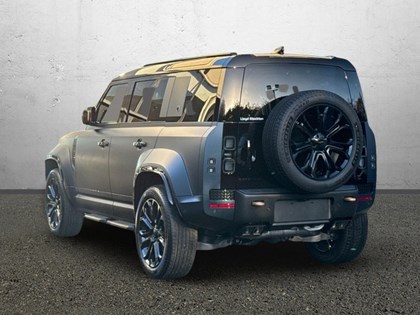 LAND ROVER DEFENDER 4.4 P635 Octa 110 5dr Auto