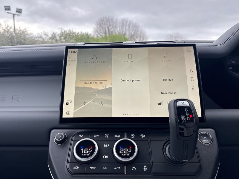  LAND ROVER DEFENDER 3.0 D250 X-Dynamic SE 90 3dr Auto 4877691