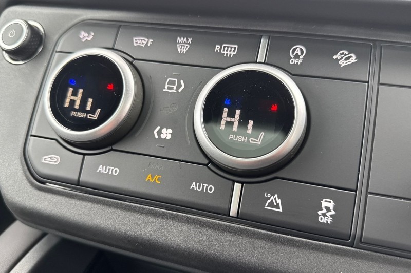  LAND ROVER DEFENDER 3.0 D350 X-Dynamic HSE 90 3dr Auto 5385426