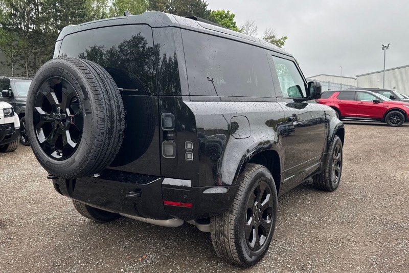  LAND ROVER DEFENDER 3.0 D350 X-Dynamic HSE 90 3dr Auto 5385443