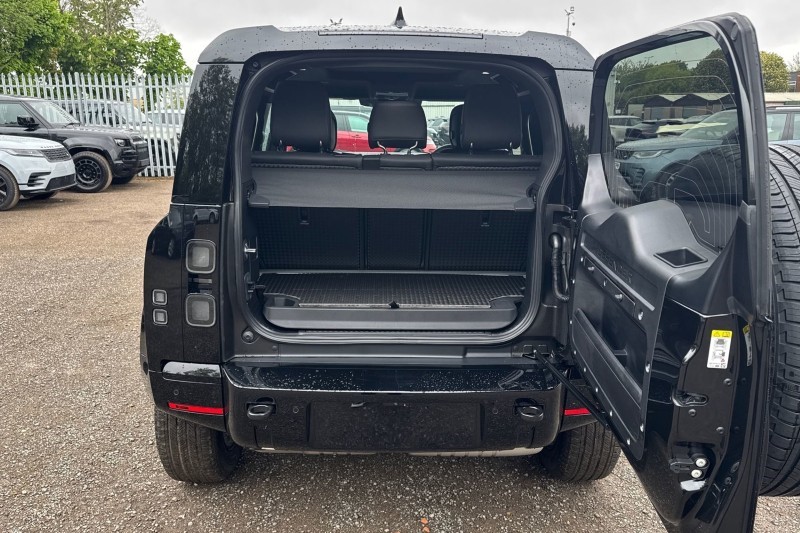  LAND ROVER DEFENDER 3.0 D350 X-Dynamic HSE 90 3dr Auto 5385398