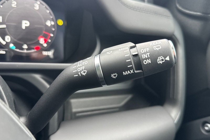  LAND ROVER DEFENDER 3.0 D350 X-Dynamic HSE 90 3dr Auto 5385431