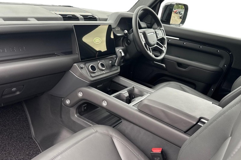  LAND ROVER DEFENDER 3.0 D350 X-Dynamic HSE 90 3dr Auto 5385391