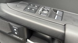 LAND ROVER DEFENDER 3.0 D350 X-Dynamic HSE 90 3dr Auto 5385412