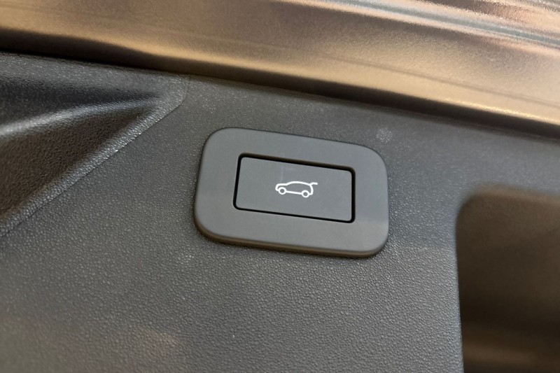  LAND ROVER DISCOVERY 3.0 D350 Dynamic HSE 5dr Auto 5038787